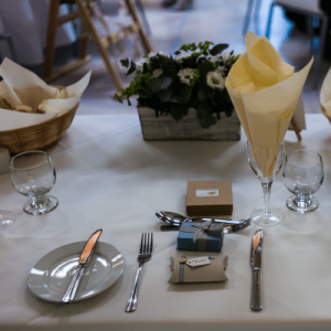 Gourgeous wedding place settings